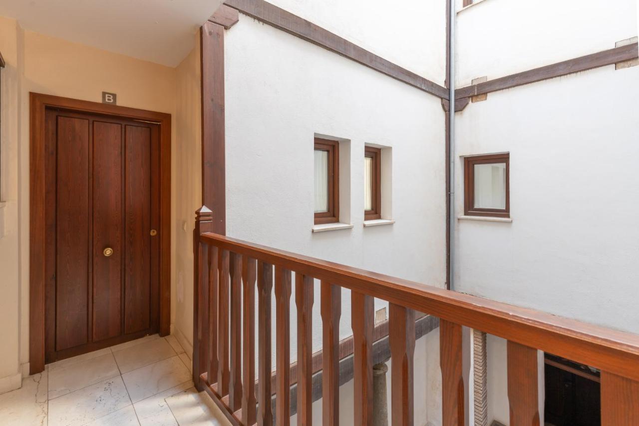 Apartamentos Nuria 19 Granada Ngoại thất bức ảnh