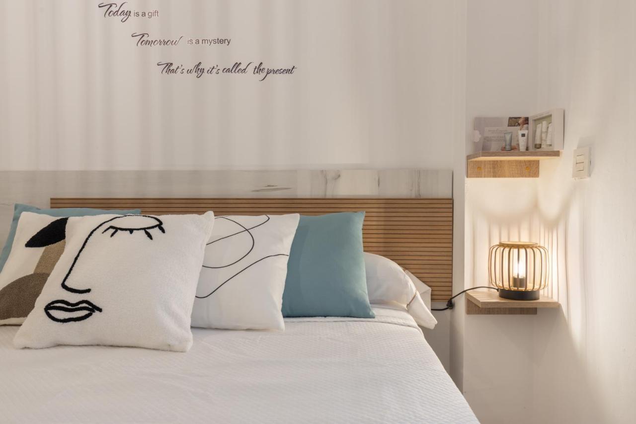 Apartamentos Nuria 19 Granada Ngoại thất bức ảnh