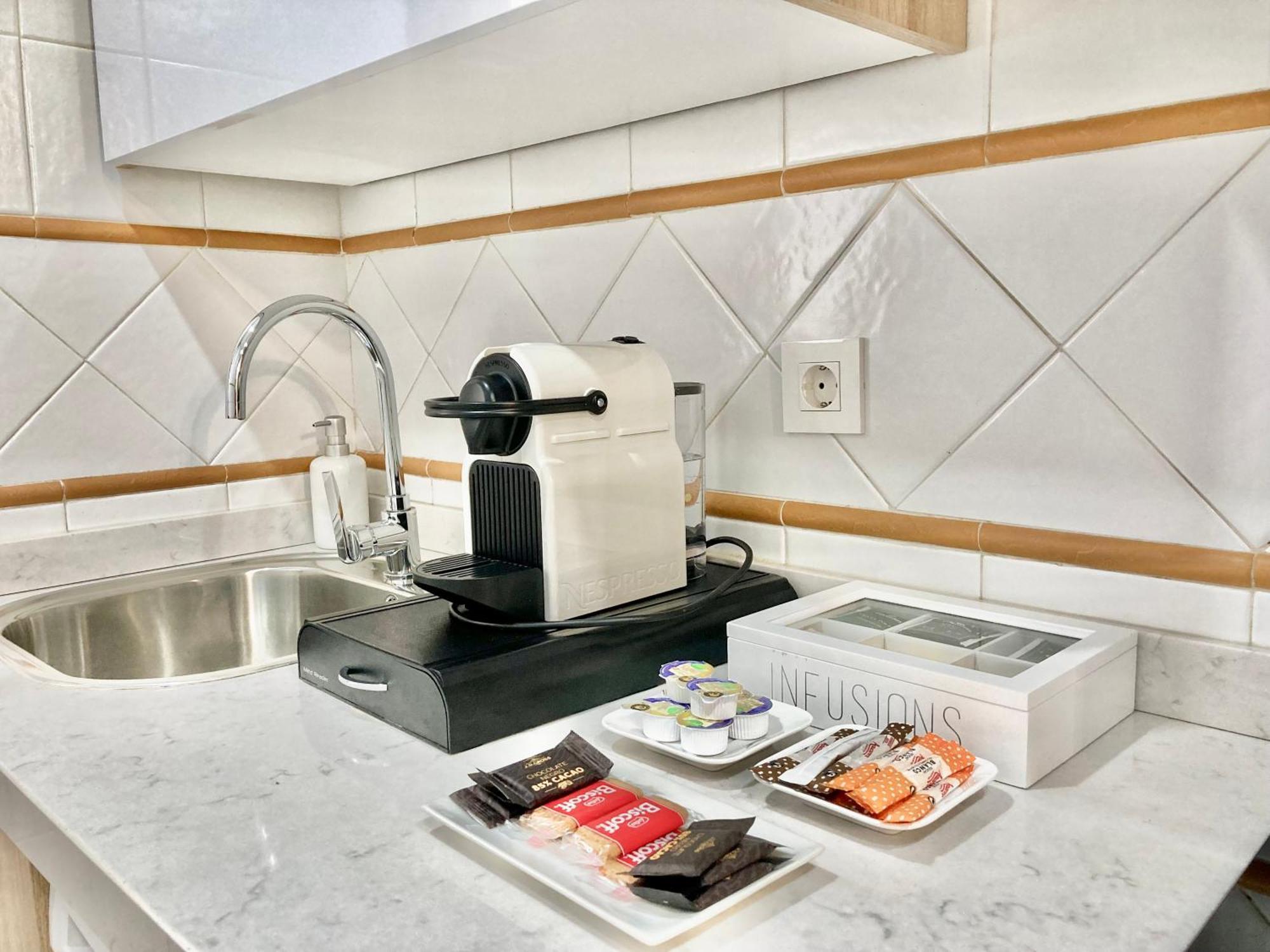 Apartamentos Nuria 19 Granada Ngoại thất bức ảnh